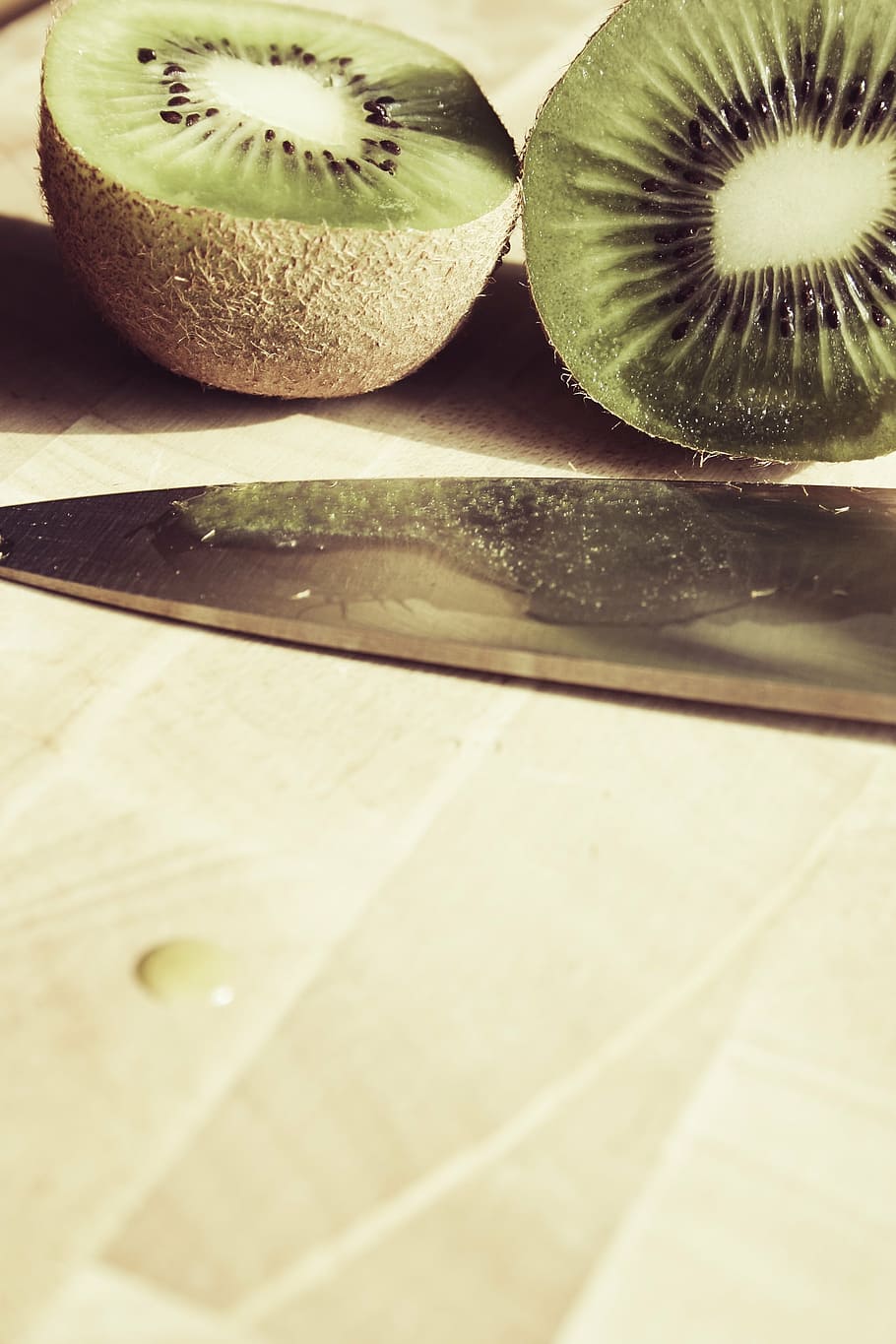 sliced kiwi, fruit, food, healthy, vitamins, frisch, delicious, HD wallpaper