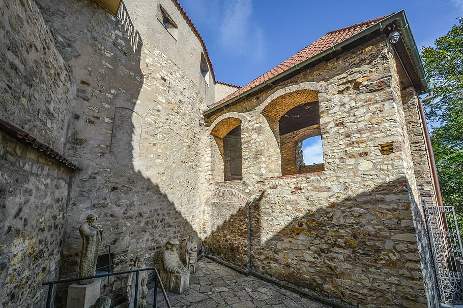 castle, walls, statues, architecture, prague, stone, building HD wallpaper