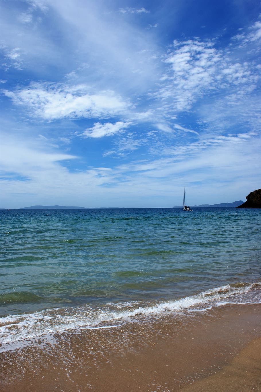 sailboat, beach, sky, sea, water, cloud - sky, beauty in nature HD wallpaper