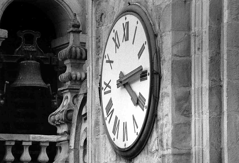 clock, wall, campaign, black and white, time, hour, clock Face HD wallpaper