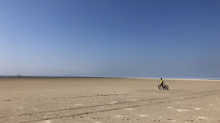 beach, fatbike, emptiness, dom, land, sky, clear sky, scenics - nature