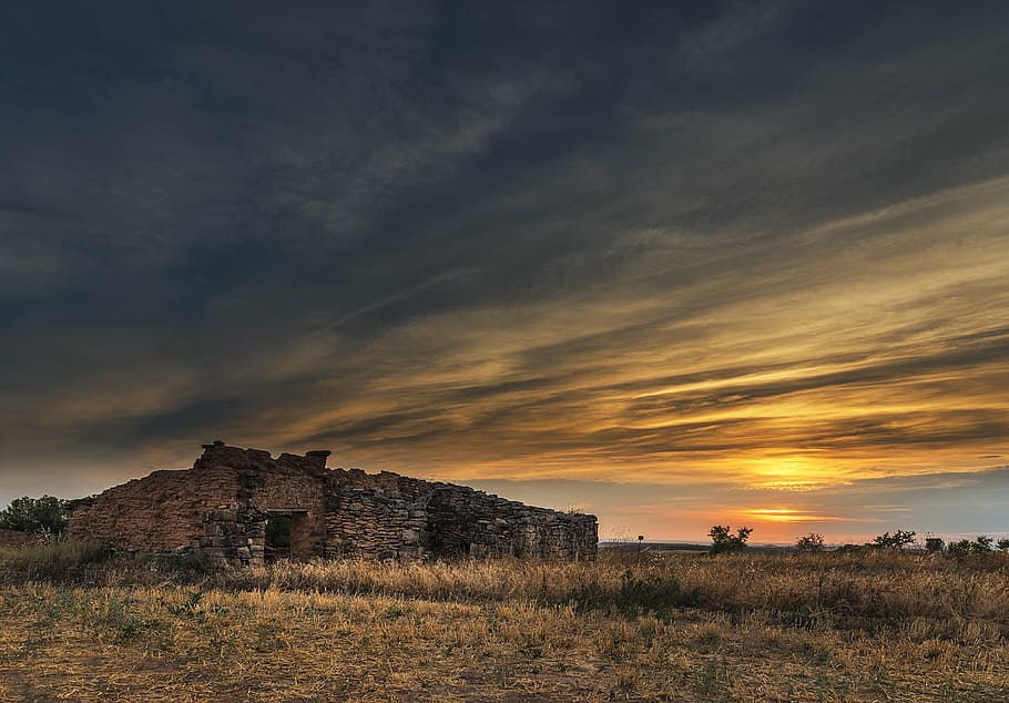 photo of brown brick house, sunset, field, cabin, color, blue HD wallpaper