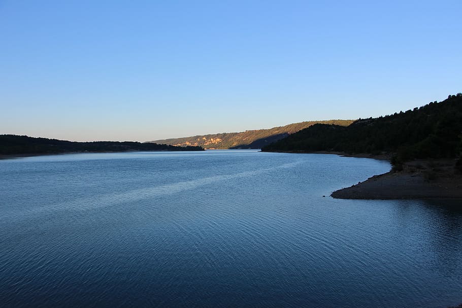 lake, water, blue, forest, nature, bank, landscape, clear sky HD wallpaper