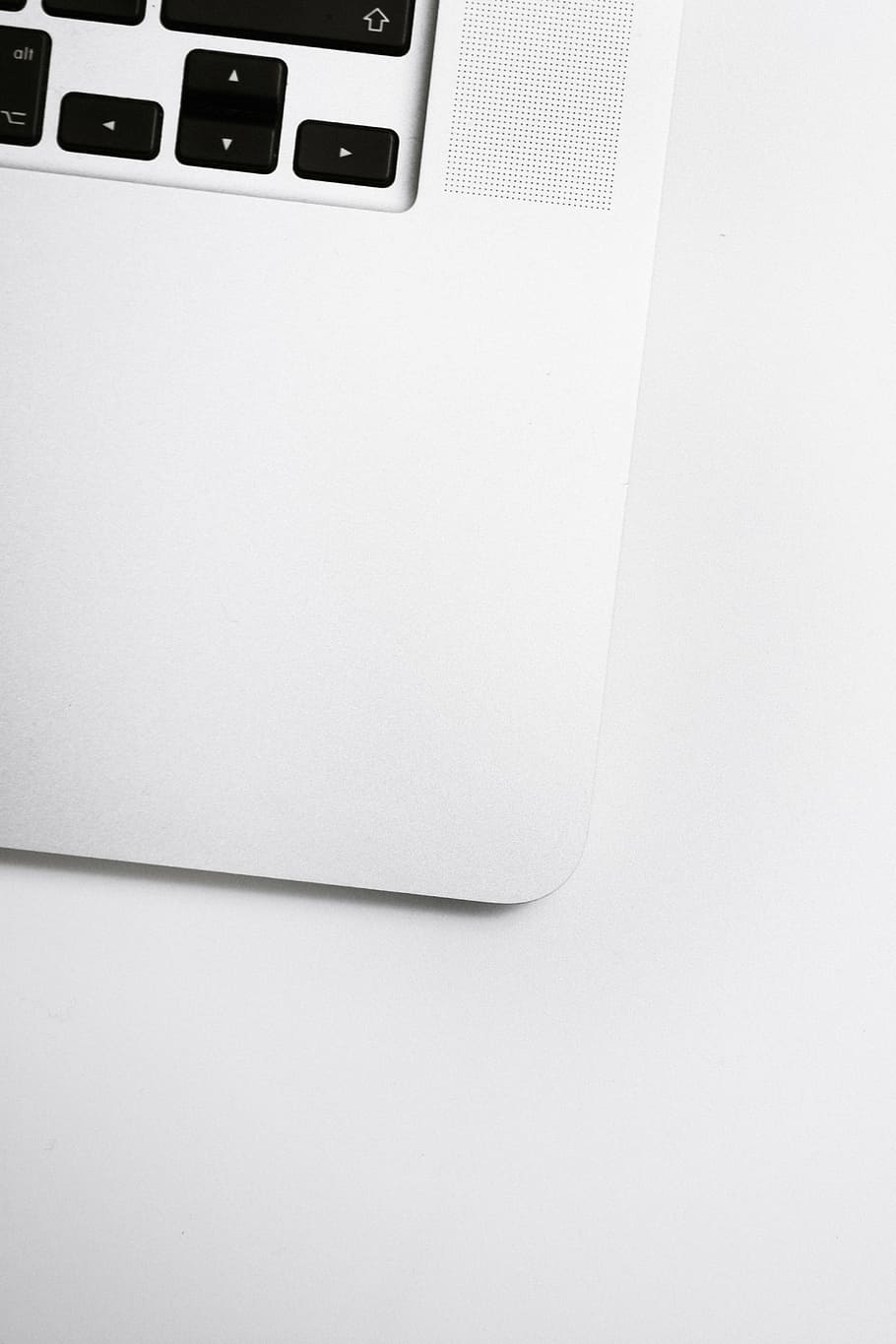 closeup photo of white laptop computer, apple, keyboard, technology HD wallpaper
