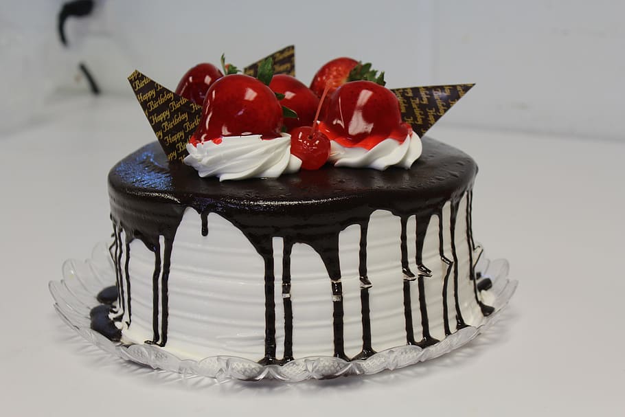 white and brown cake, bakery, sweets, cakes, food and drink HD wallpaper