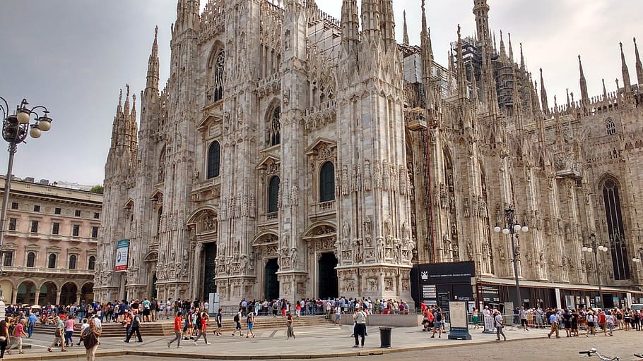 grey concrete museum, milan, facade, cathedral, duomo Of Milan HD wallpaper