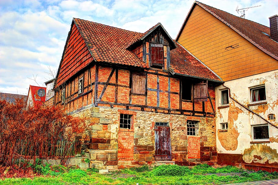 brown brick house, home, fachwerkhaus, old house, truss, ivy, HD wallpaper