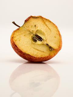 Dried apple, close up, dry, fruit, food, freshness, nature, close-up HD wallpaper
