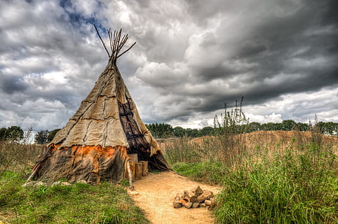 tipi tent surrounded by plants, Teepee, Wigwam, Clouds, Hdr HD wallpaper