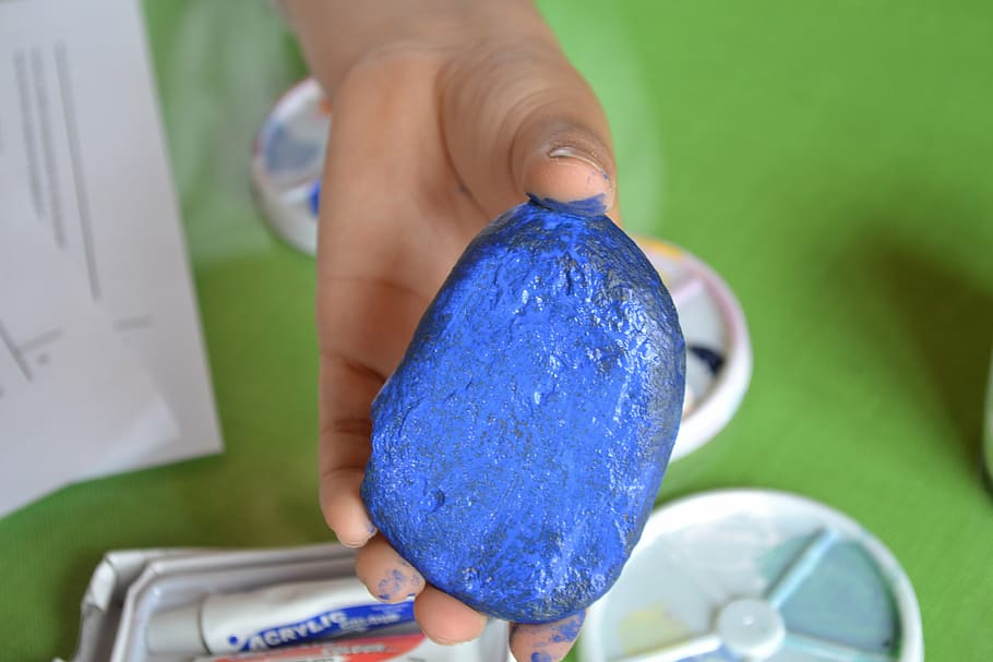 stone, boy, nature, hand, paint, blue, diy, hand made, hobby HD wallpaper