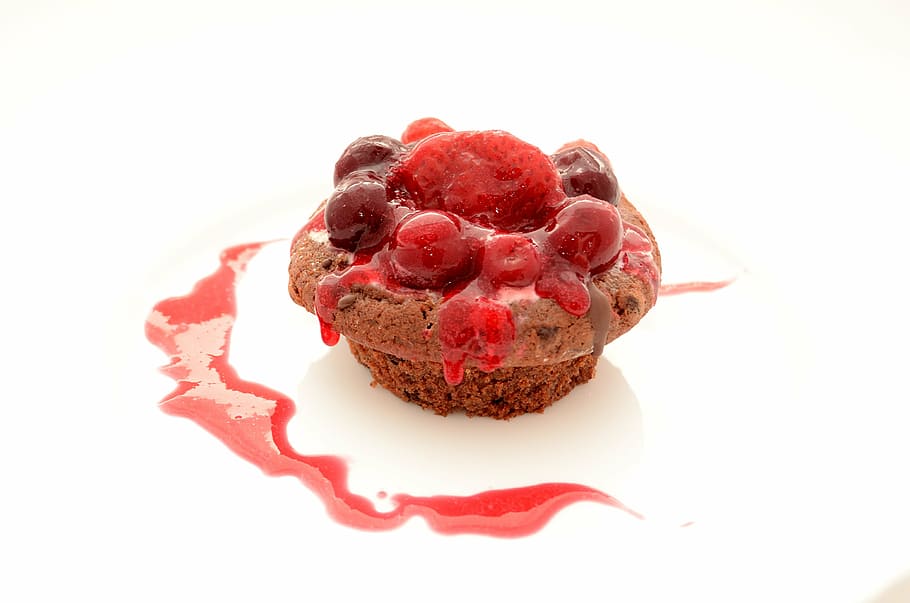 cupcake with toppings, dessert, fruit, sweets, eating, sweet dish HD wallpaper