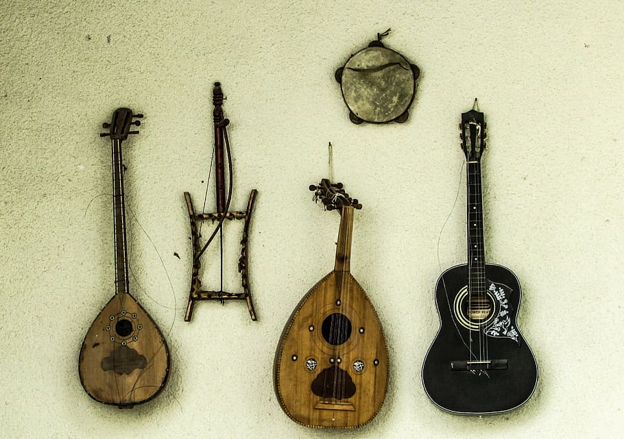 two brown baglamas and black ukulele, cyprus, musical instruments, HD wallpaper