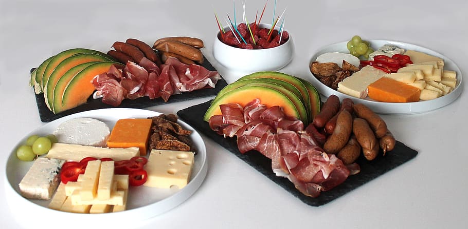 plate of raw meat and cheese, Tapas, Refreshments, Food, party food, HD wallpaper