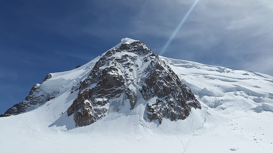 Triangle Du Tacul, Mont Blanc Du Tacul, high mountains, chamonix, HD wallpaper