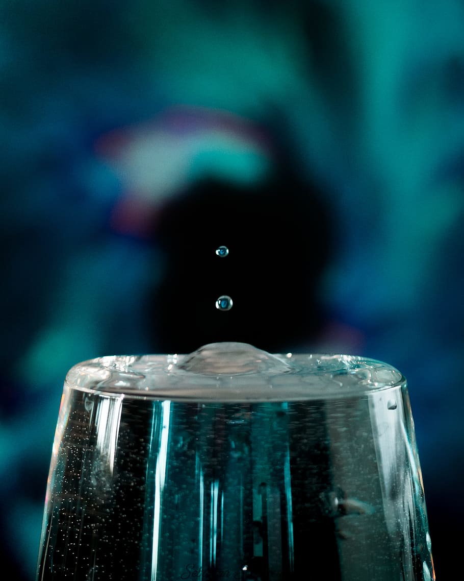 Tilt Shift Lens Photography of Water in a Glass, blur, close-up HD wallpaper