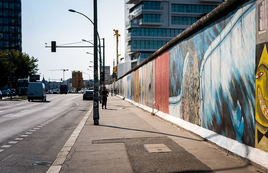 berlin, wall, graffiti, germany, mural, facade, dilapidated HD wallpaper