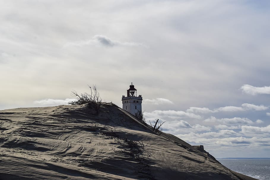 rubric, versandeter lighthouse, dune, cloud - sky, built structure HD wallpaper