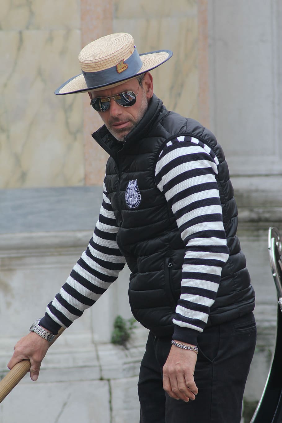 Man, Sunglasses, Hat, Gondolier, Tourism, striped, italy, rowing HD wallpaper