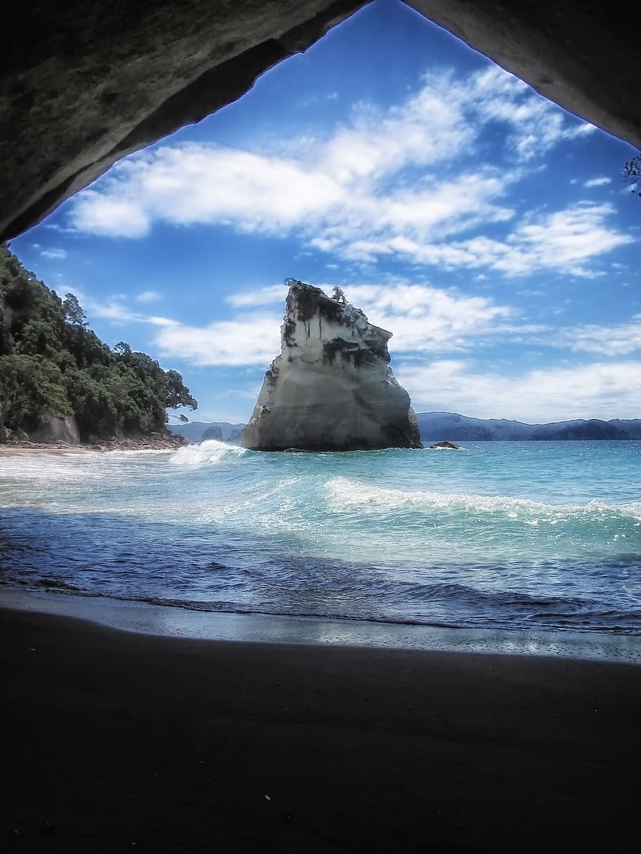 landscape photo of island during daytime, cathedral cove, new zealand, HD wallpaper