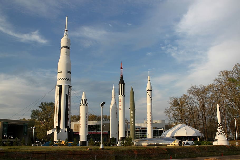 Historic Rockets at the NASA Park in Huntsville, Alabama, photos, HD wallpaper