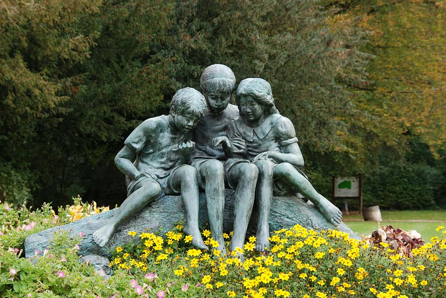 children, image, statue, brass, art, work of art, malmedy, ardennes HD wallpaper