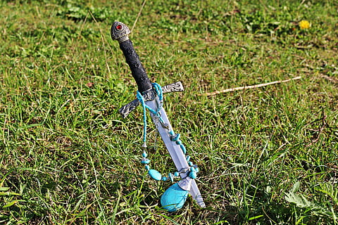 knife, dagger, weapon, blade, chain, jewellery, turquoise, jewelery HD wallpaper