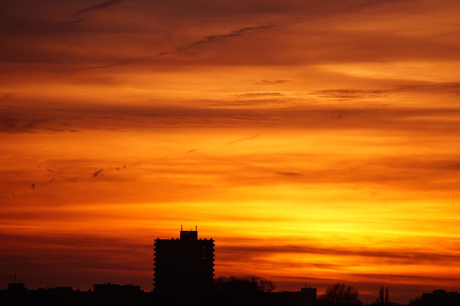 light, city, dawn, sky, architecture, backlit, dusk, silhouette HD wallpaper