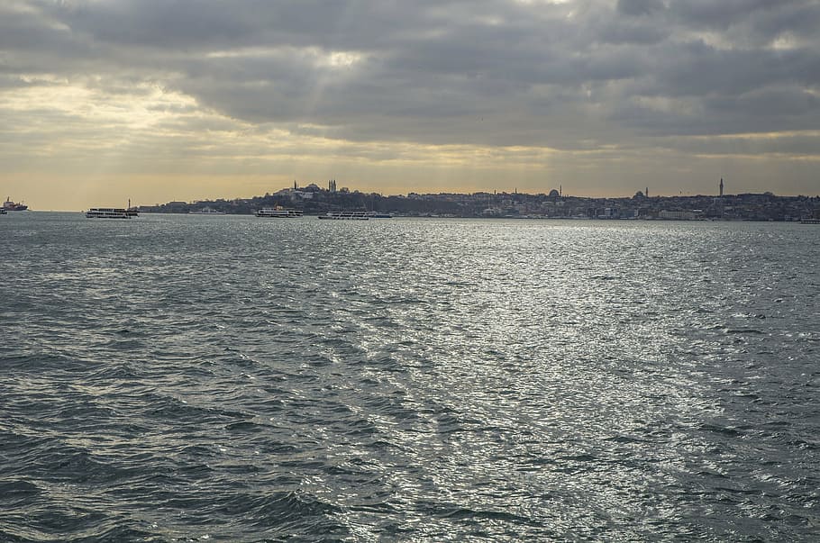 istanbul, strait, light, sky, cloud - sky, water, sea, waterfront HD wallpaper