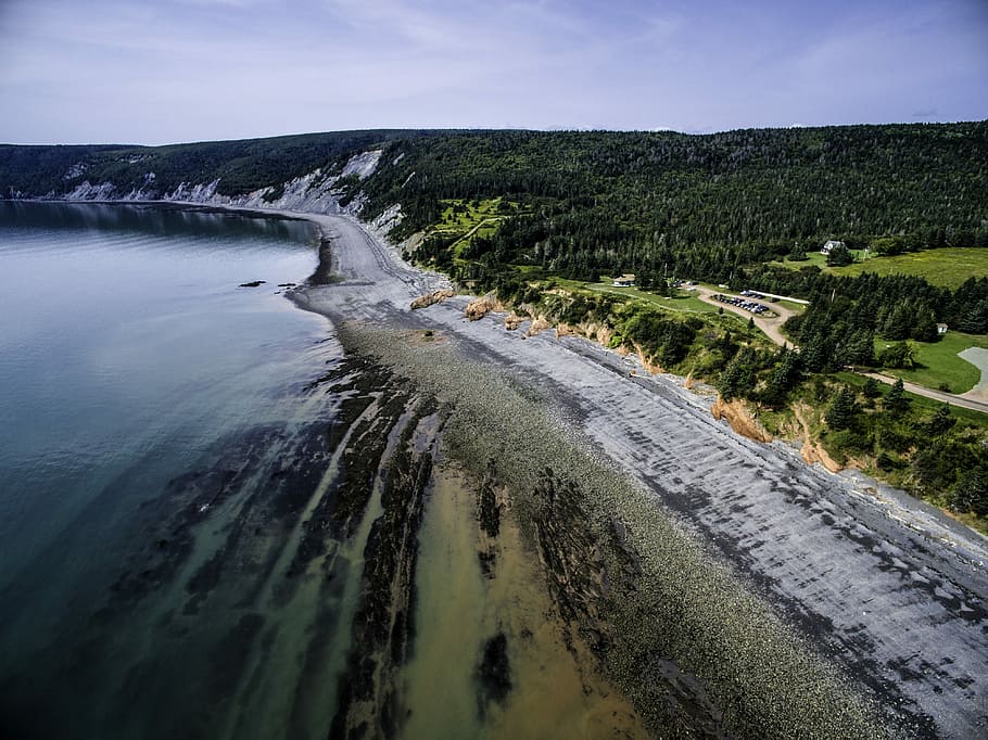 bird's eye-view photography of body of water, road beside body of water HD wallpaper