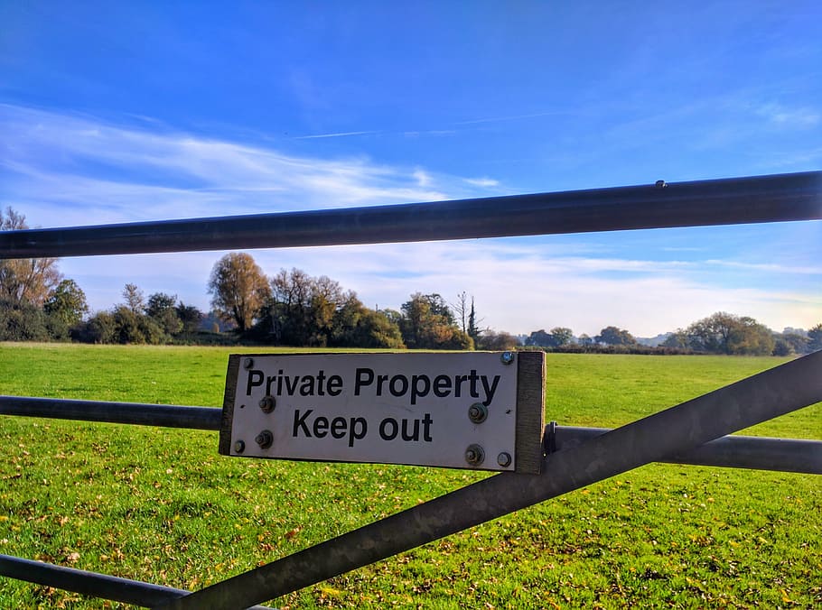 field, gate, fence, grass, sky, green, countryside, landscape, HD wallpaper