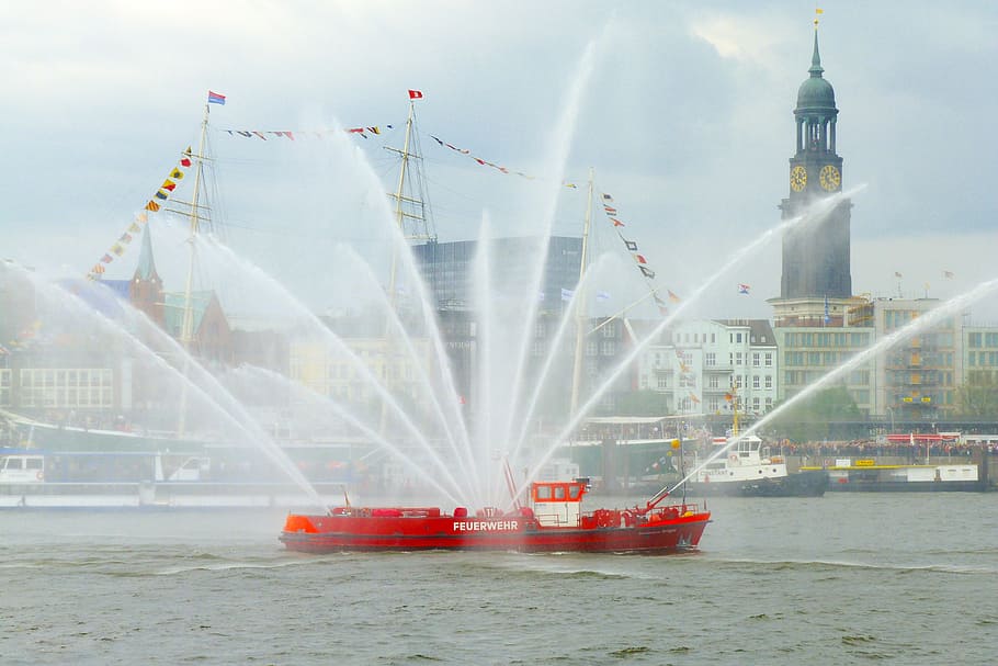 ship, fire, loeschbot, hamburg, port, elbe, fountain, water HD wallpaper