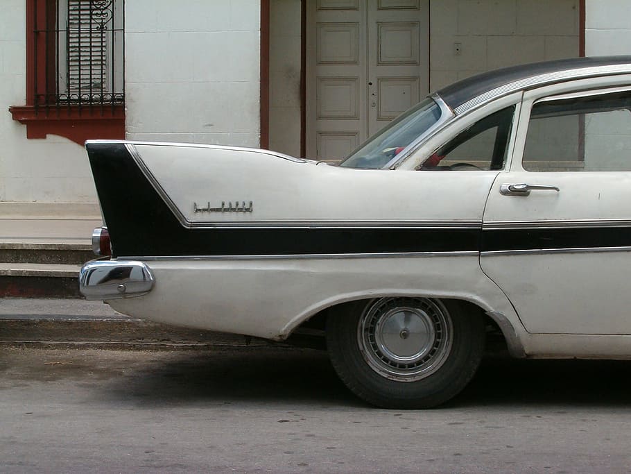 parked classic white car near building, cuba, havana, auto HD wallpaper