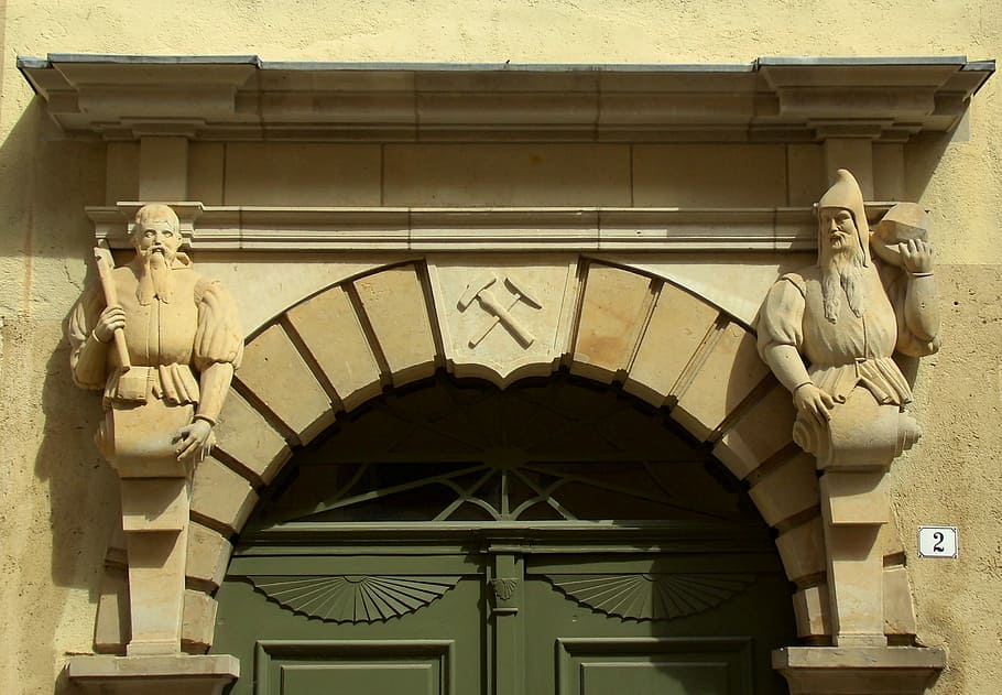 Sculpture, Home, Facade, Input, architecture, figure, historically HD wallpaper