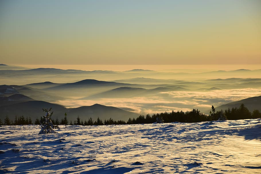 Vitosha at winter time, calm body of water, snow, landscape, mountains HD wallpaper