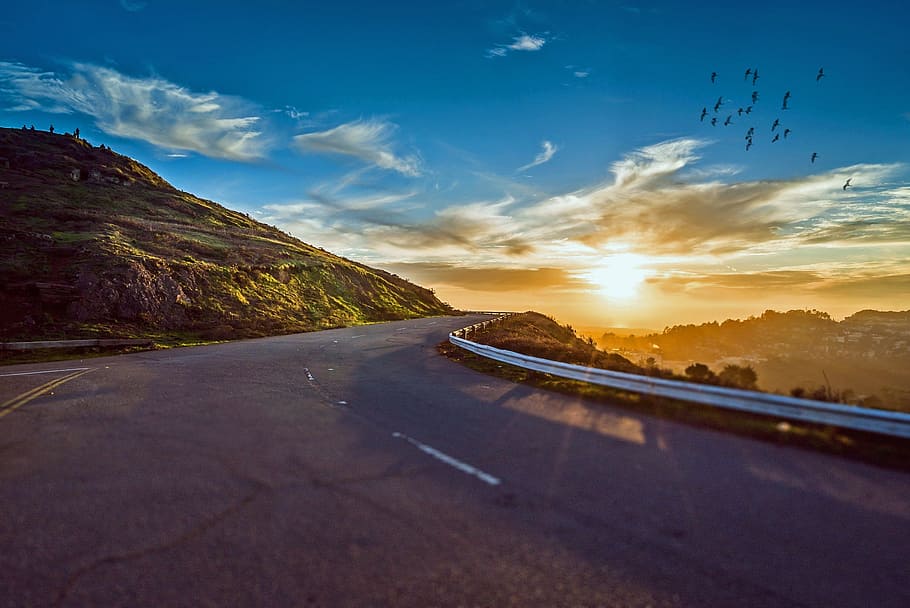 empty road at the side of a mountain during daytime, mountain road, HD wallpaper