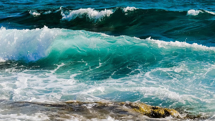 ocean waves taken during daytime, foam, spray, water, sea, blue HD wallpaper