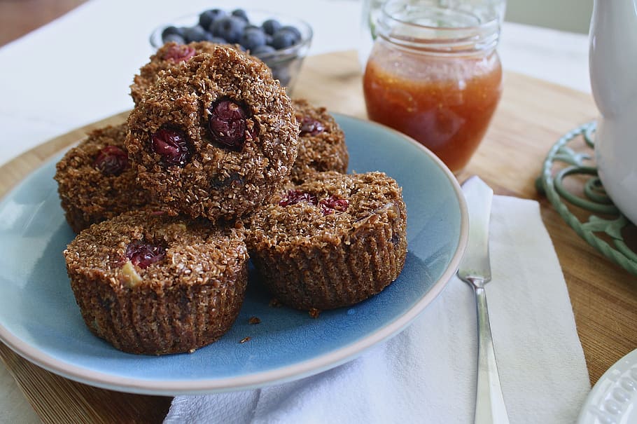 muffins, jam, cupcake, dessert, bakery, food, baked, sugar HD wallpaper