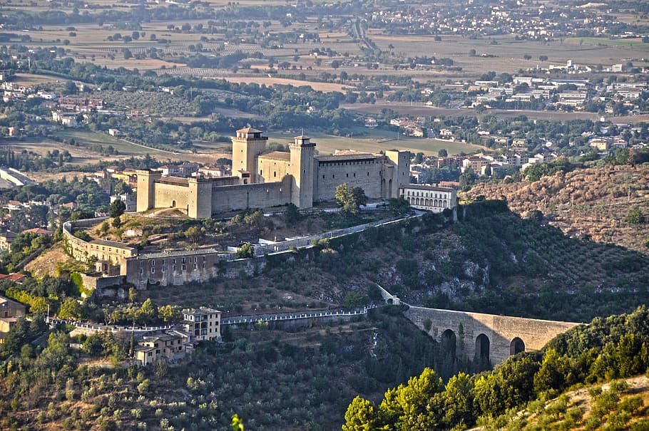 Spoleto, The Albornoz Fortress, the bridge of the towers, umbria, HD wallpaper