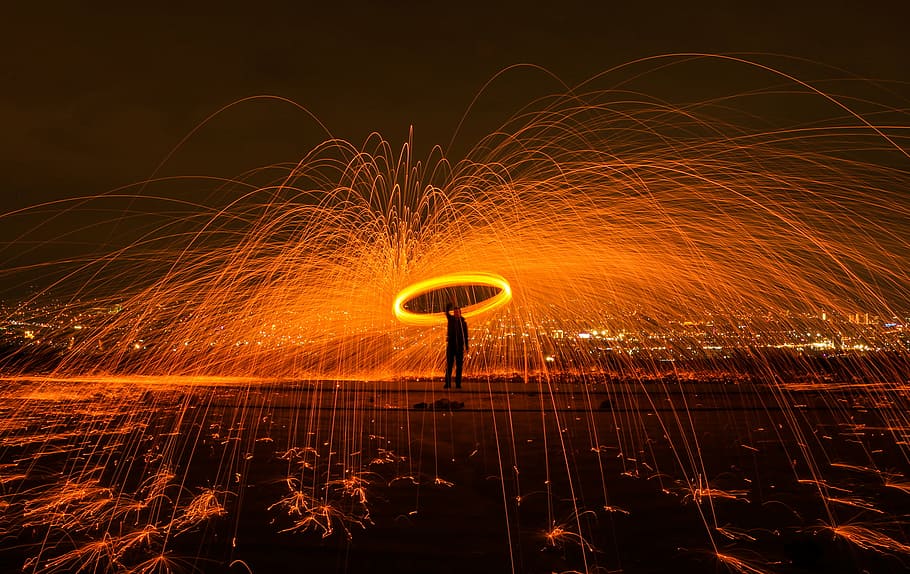 burn, fire, hot, magician, man, sparkle, sparkler, steelwool HD wallpaper