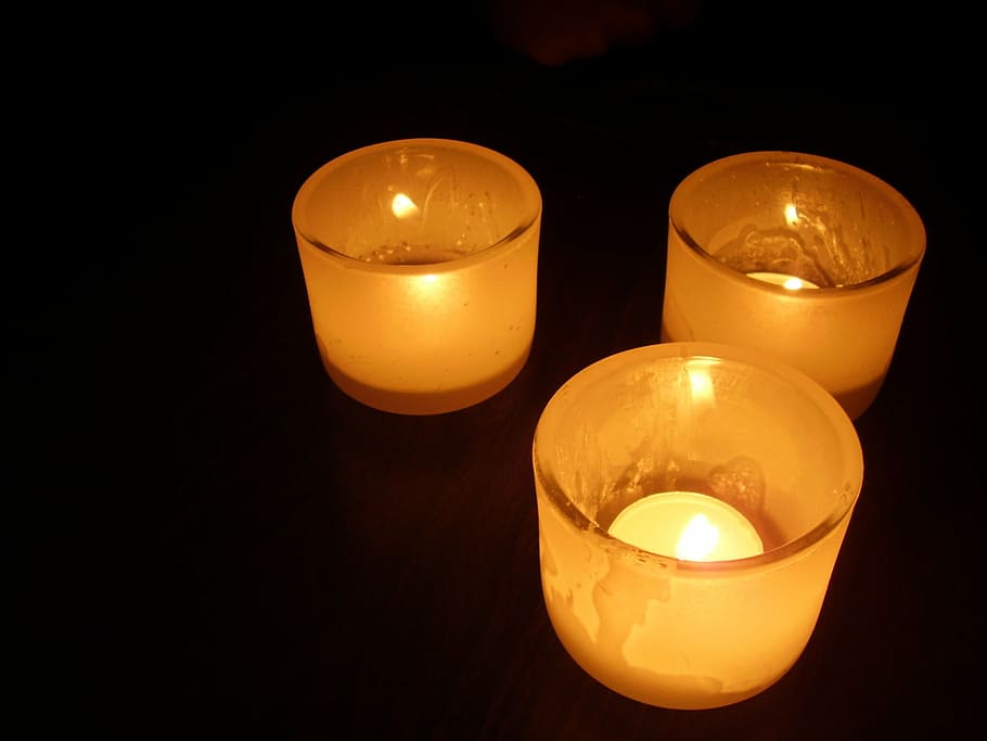 candlelight, candles, darkness, burning, fire, flame, fire - natural phenomenon HD wallpaper