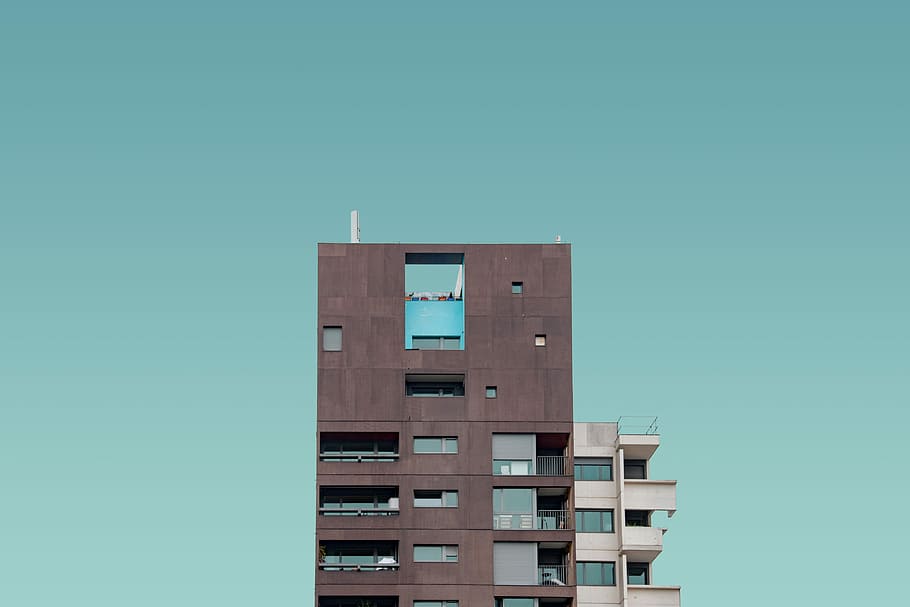 brown and white high rise building at daytime, brown and beige high-rise building HD wallpaper
