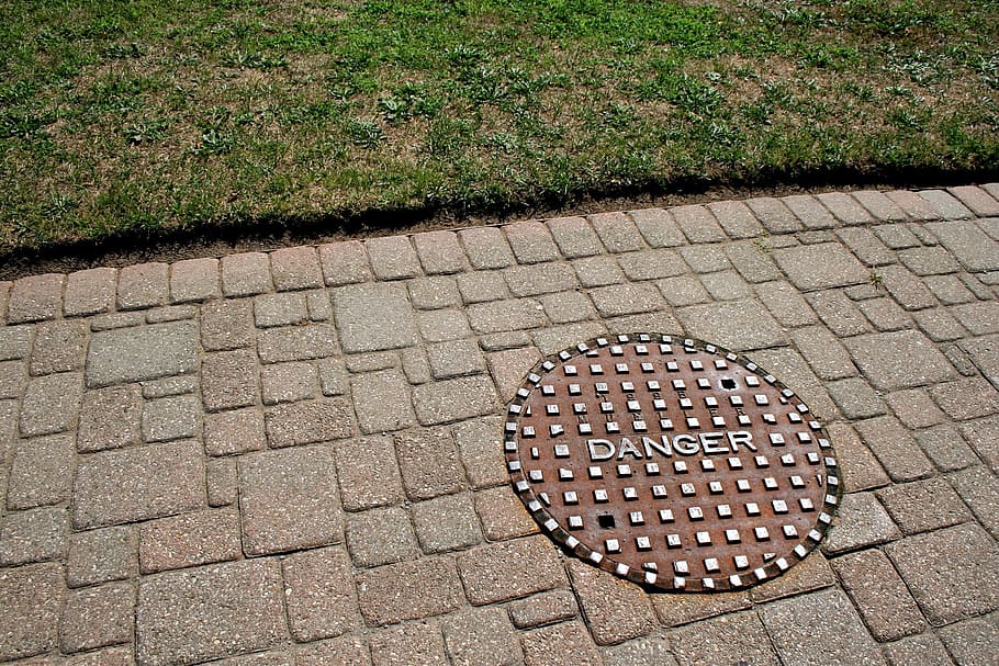 Manhole, Cover, Brown, Circle, Grass, stone, green, cobblestone HD wallpaper