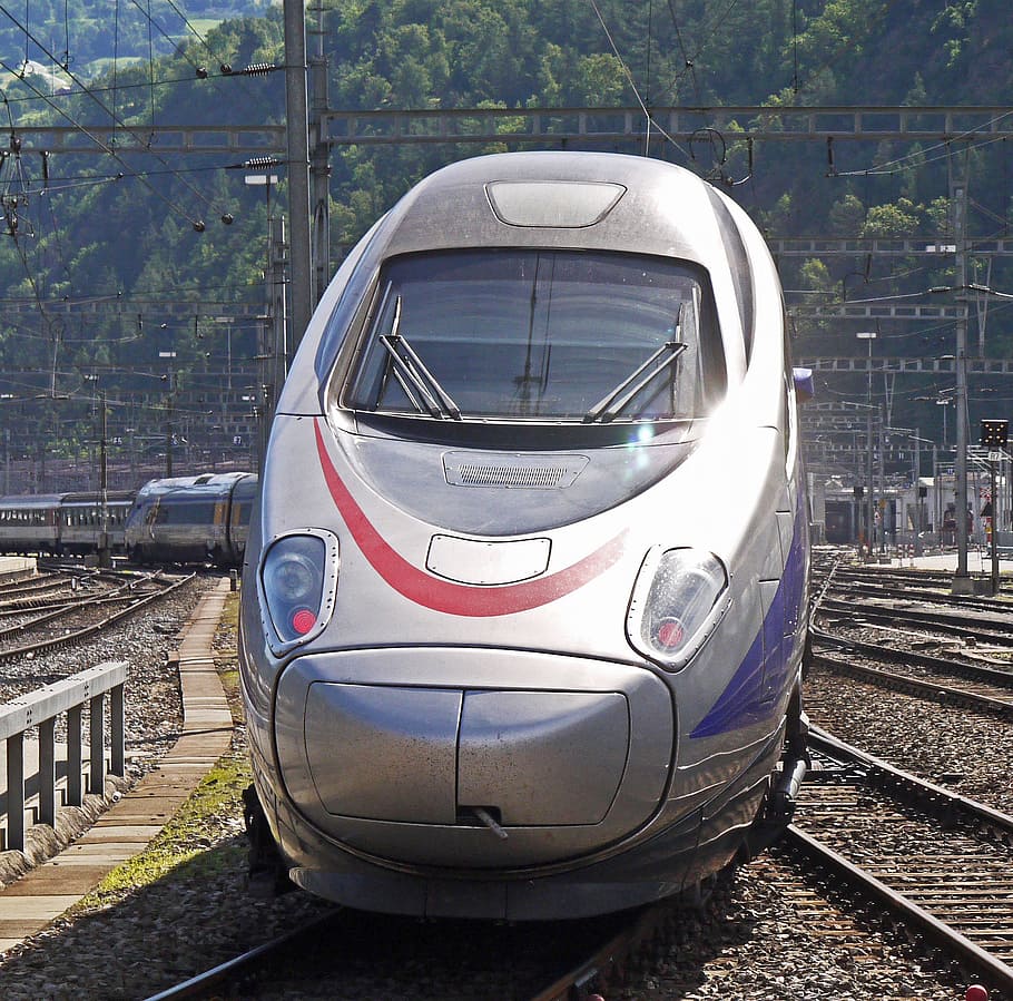 gray metal train on track, ice, milan, geneva, egghead, etr 610, HD wallpaper