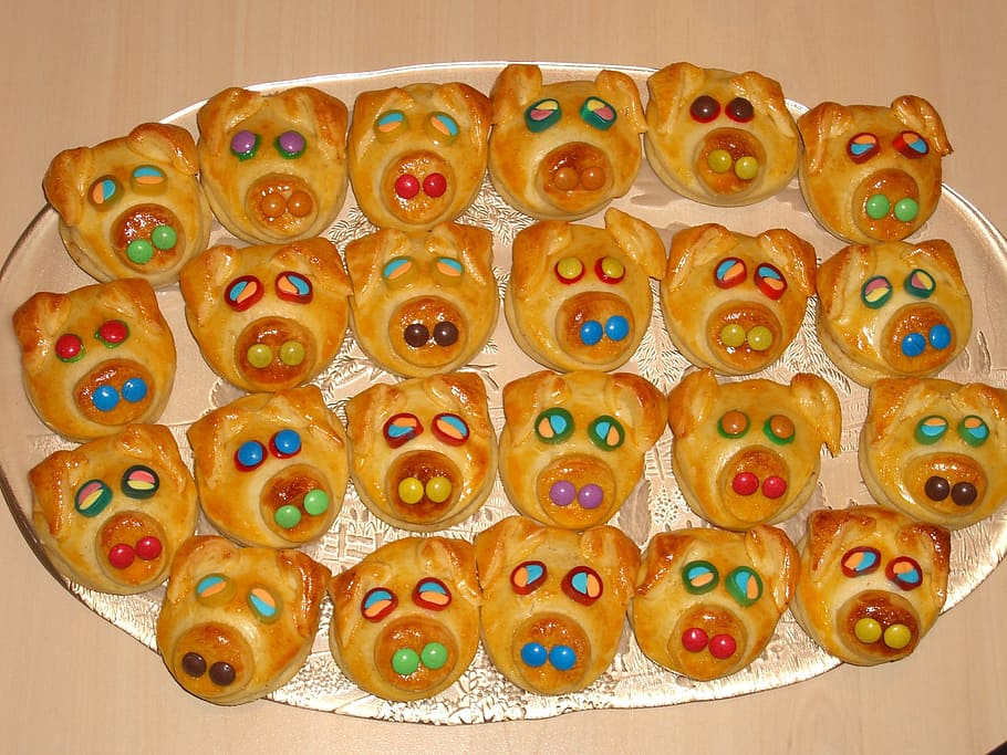 pastries, sweet, bake, cake, danish pastry, piglet, food, food and drink HD wallpaper