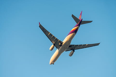 white and red airplane, flying, flight, travel, sky, aircraft HD wallpaper