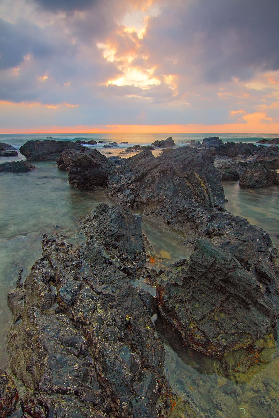 sea, dawn, sky, beach, clouds, coast, dusk, idyllic, island, ocean HD wallpaper