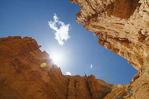 worms eye view photo of brown canyon, nature, landscape, mountain HD wallpaper