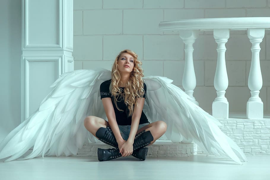 woman sitting on floor with white wings on her back, room, within, HD wallpaper