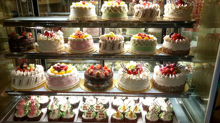 Cake, Celebration, sweet food, food and drink, indulgence, indoors HD wallpaper