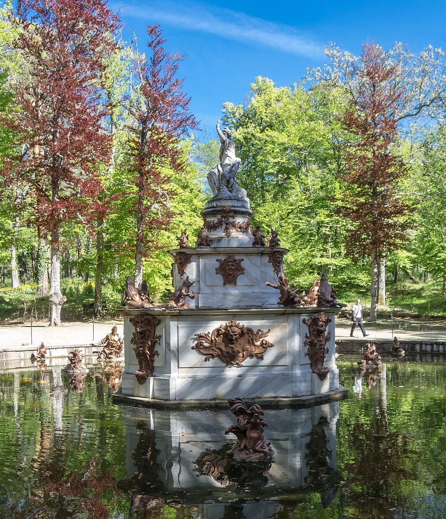 source, palace, garden, architecture, lake, pond, trees, madrid HD wallpaper